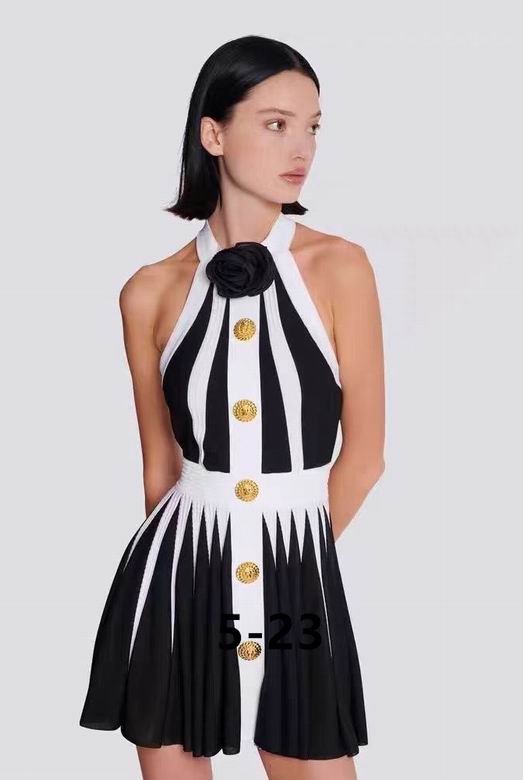 Balmain S-XL 102